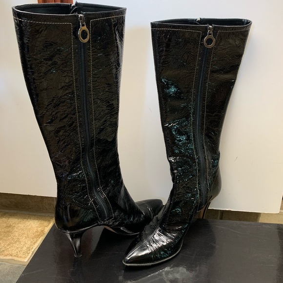 Just Capucci Boots Heels - Picture 3 of 5